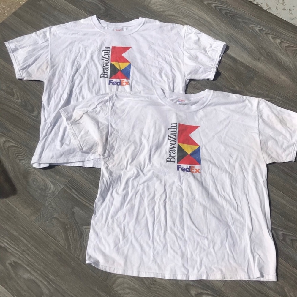 FedEx Bravo Zulu VTG 80’s T-Shirt XL Federal Express White Hanes Lot Of 2